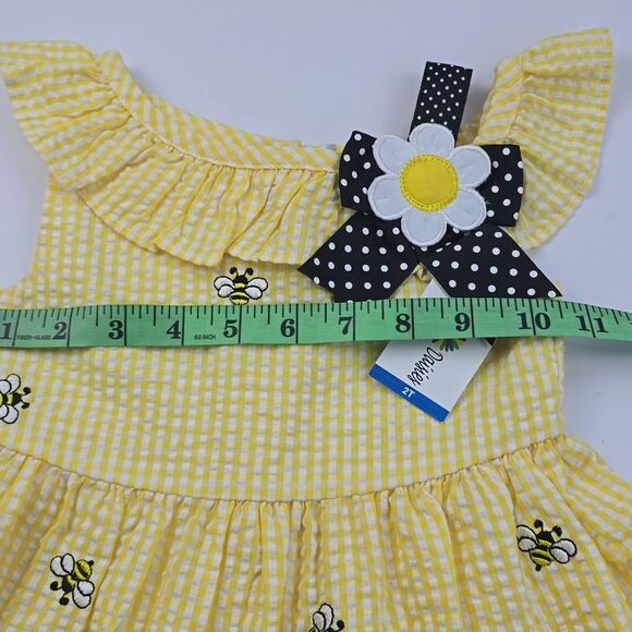 Counting‎ Daisies Toddler Girls Sleeveless Seersucker Bumble Bee Sun Dress Sz 2T - Picture 6 of 7
